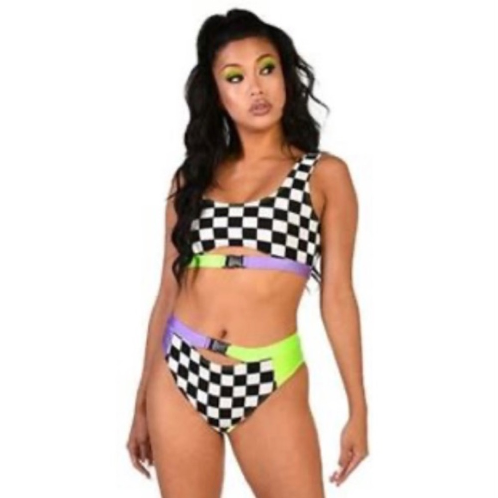 SOLD ON DEPOP 💜IHEARTRAVES VROOM VROOM CHECKER HIGH WAISTED BOOTY SHORTS 💚